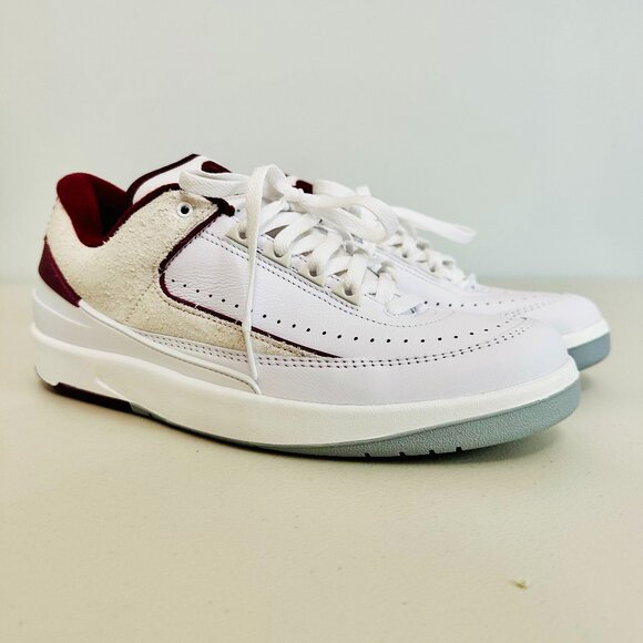 NEW NIKE AIR JORDAN 2 RETRO LOW WHITE AND CHERRYWOOD RED FASHION SNEAKERS main image 6